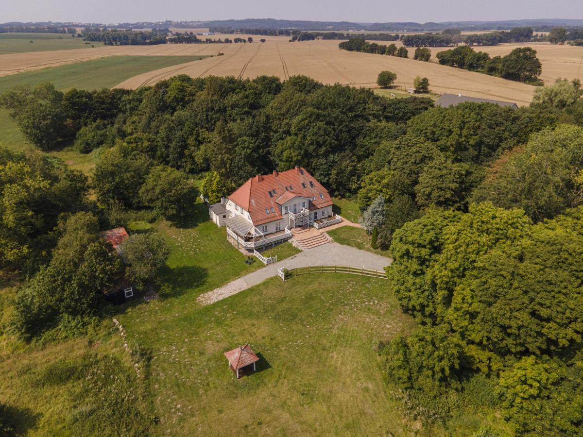 베르겐 아우프 뤼겐 Ruhig Und Idyllische Lage, Strandnah, Gratis Nutzung Vom Ahoi Erlebnisbad Und Sauna In Sellin - Gutshaus Silvitz Fewo 02 아파트 외부 사진